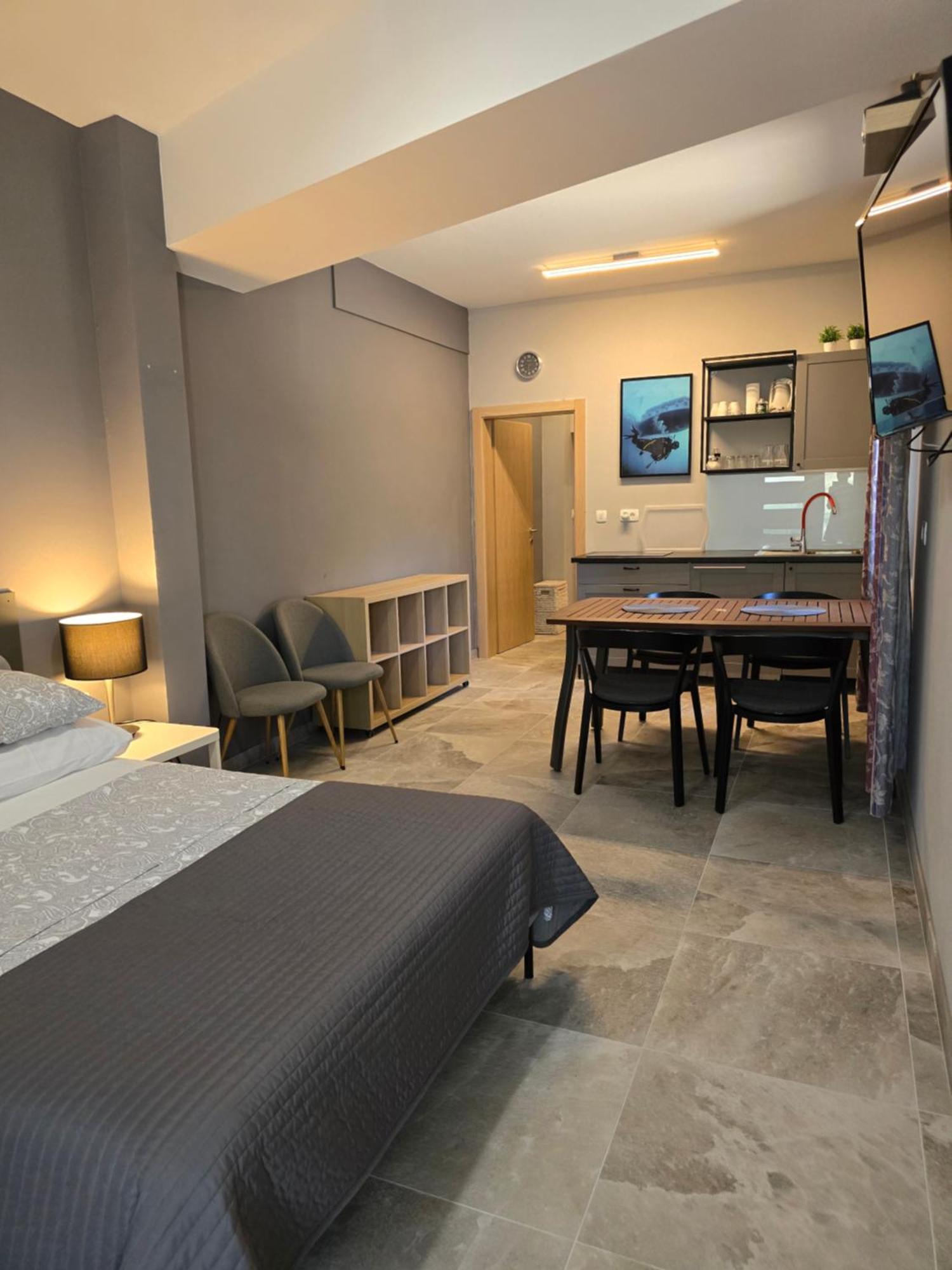Apartmani Kameno Sidro Біліце Номер фото